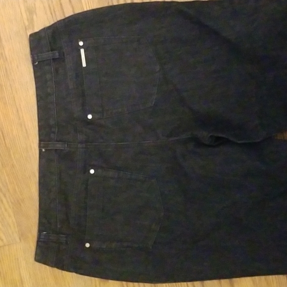 Michael Kors Jeans - Picture 5 of 7